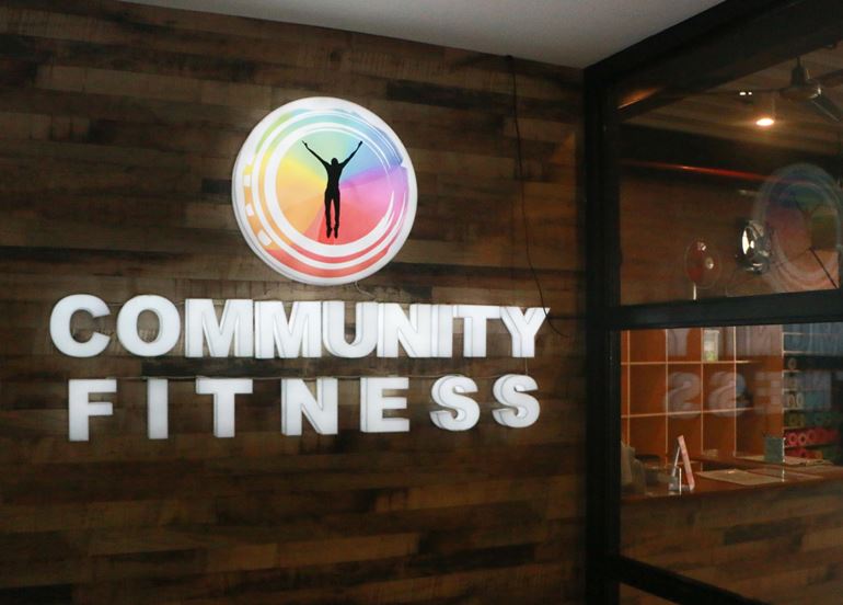 community-fitness-sign