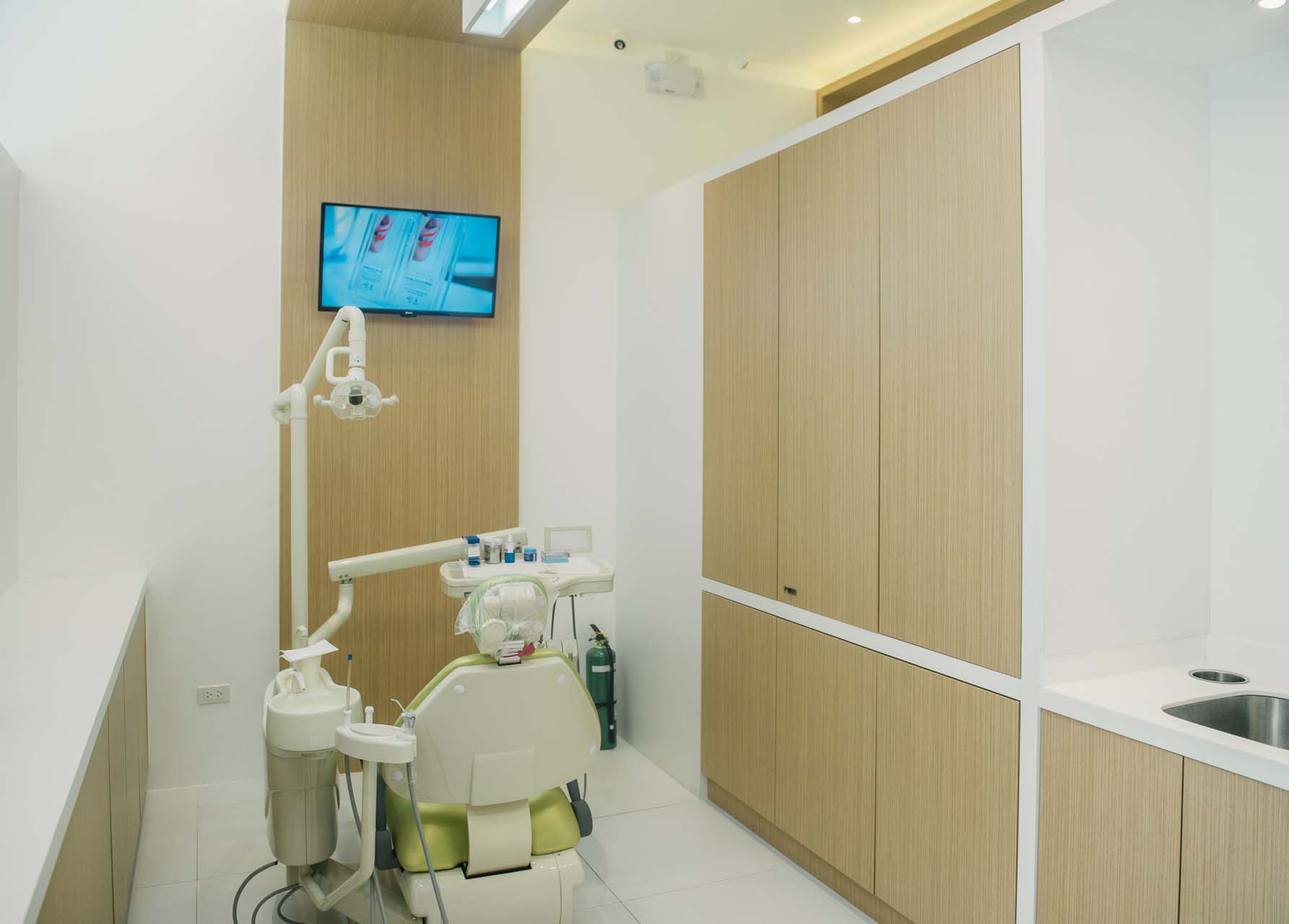 dentist-treatment-room
