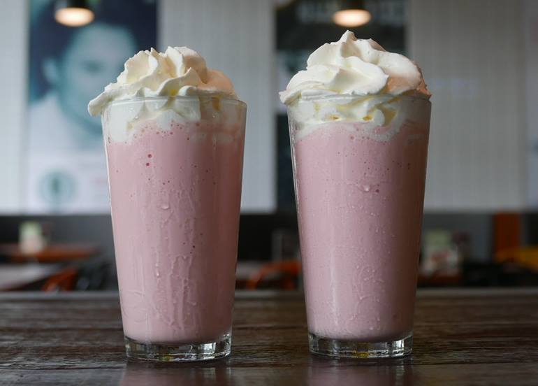 strawberry-milkshakes