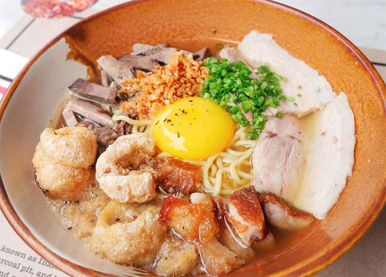 Sarsa Kitchen's Batchoy ramen