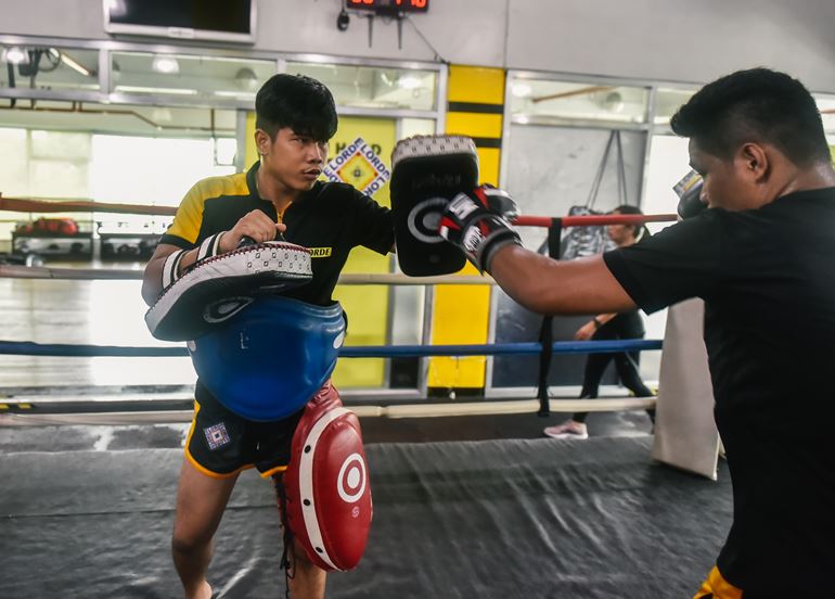 Elorde Boxing Gym Las Pinas Sparring Muay Thai