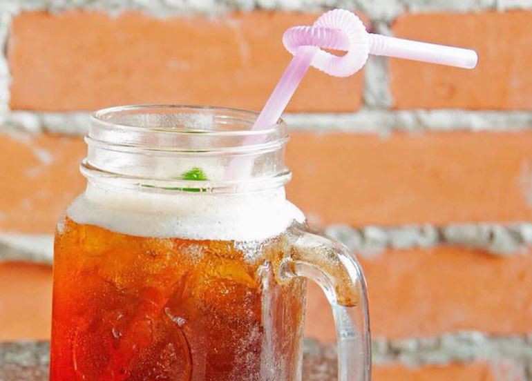 Raspberry Iced Tea from Sunrise Buckets