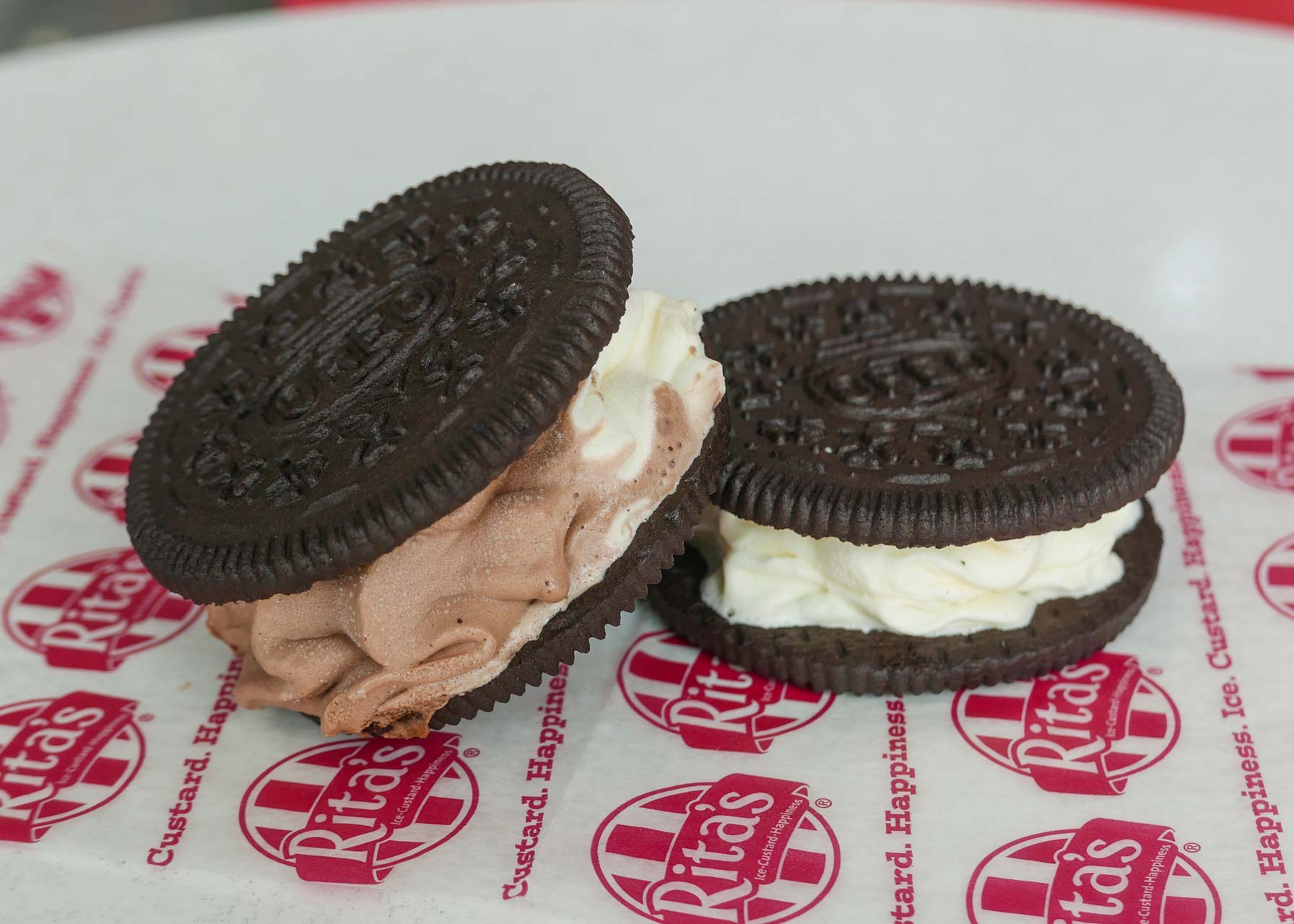 A Foodie’s Guide to the Best Ice Cream Sandwiches that will Satisfy Your Sweet Tooth
