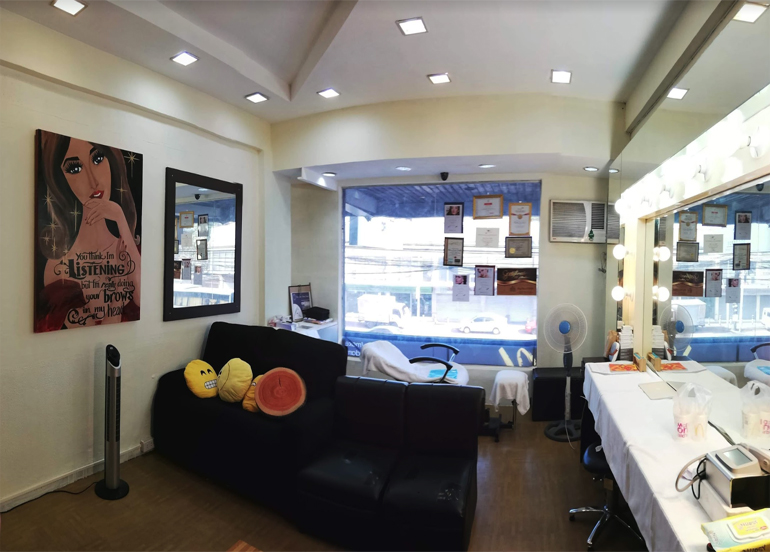 Makeover Salon Experts Interior