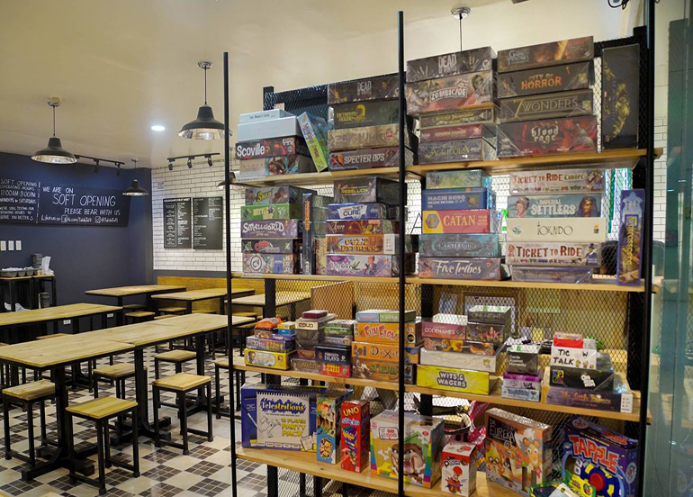 Table Taft Boardgame Cafe
