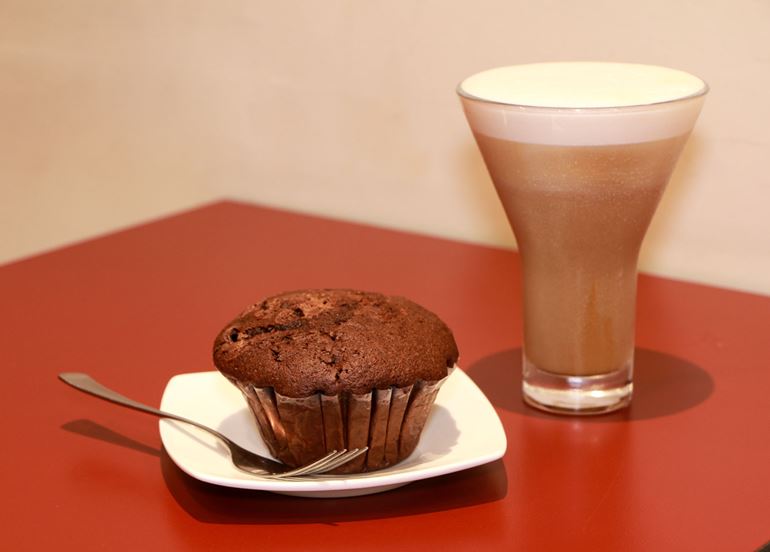 cappuccino-muffin-bundle