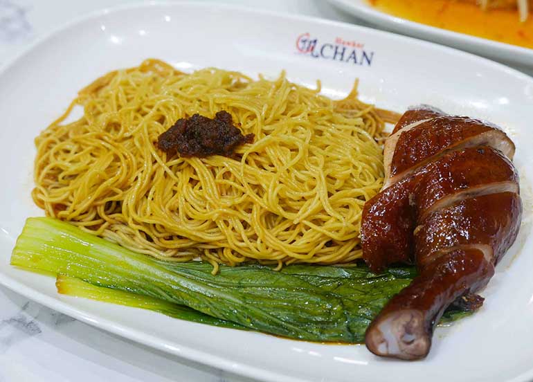 Hong Kong Noodles and Chicken from hawker Chan