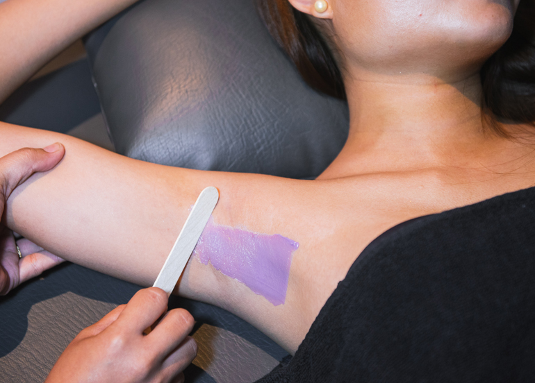 Waxing 101: Hot Wax vs. Cold Wax