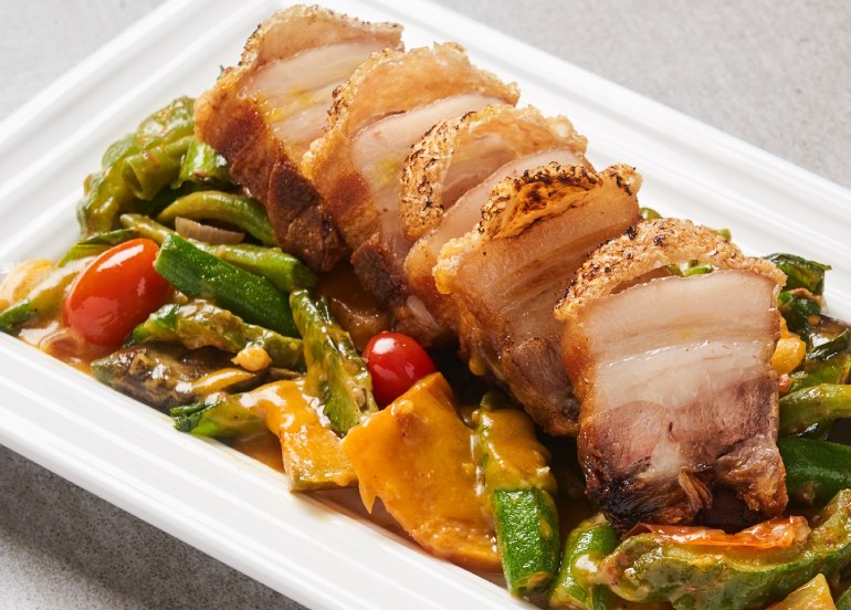 crisostomo kare kare with pork belly