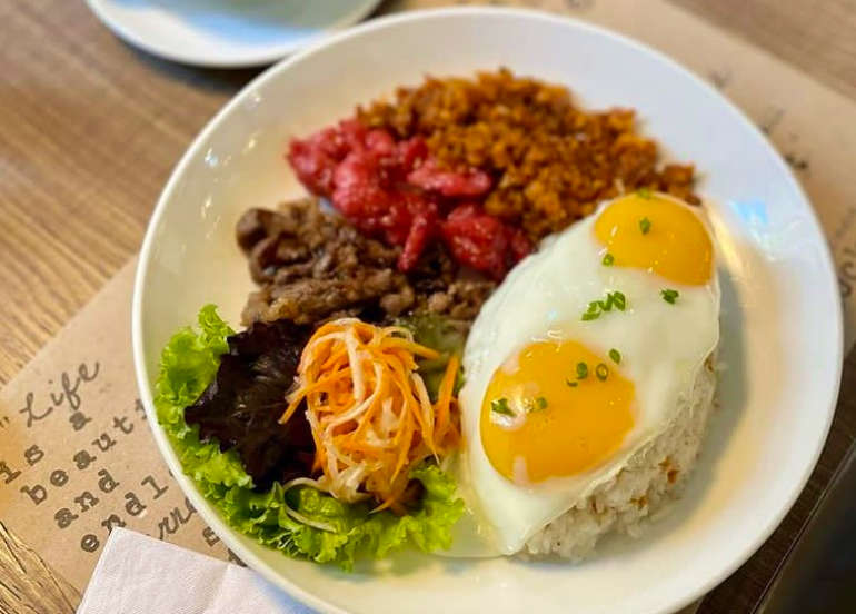 ucc cafe tapsilog