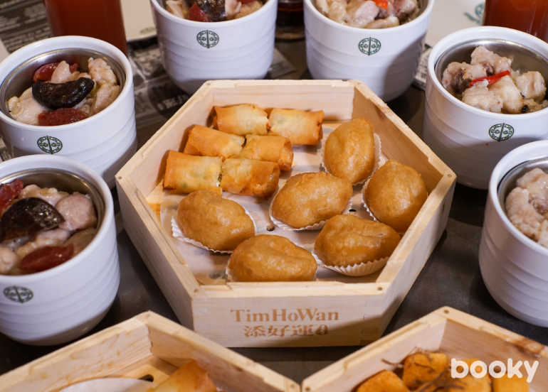 tim ho wan fried spring rolls and ham siu kok