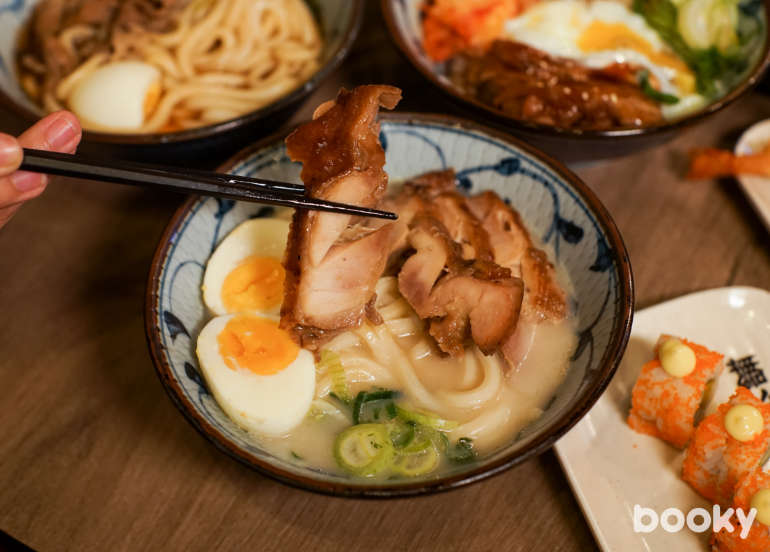 tsurumaru udon X tempura chicken paitan