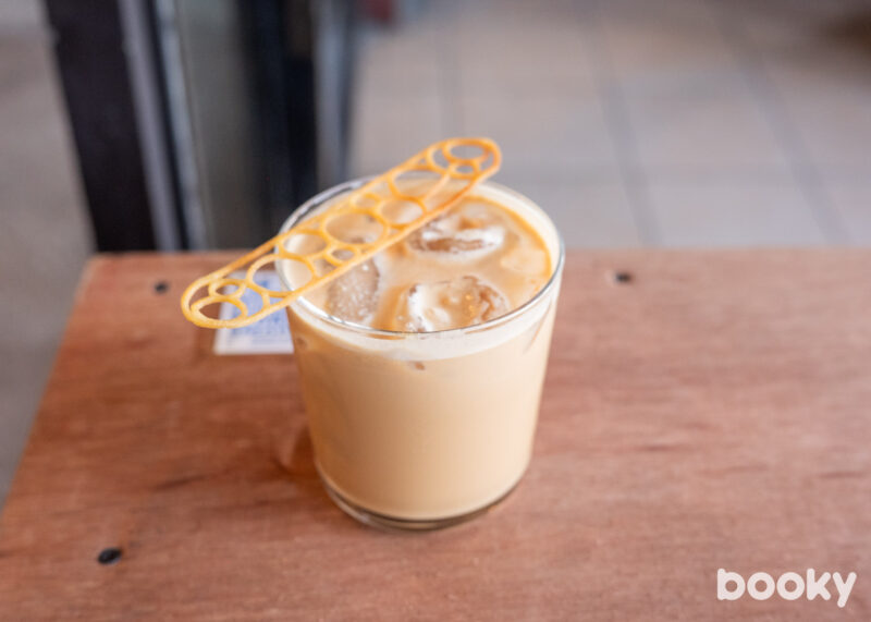 resonate coffee iced buttercookieccino