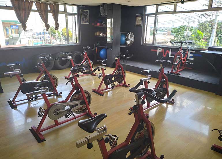 pulse-gym-stationary-bikes