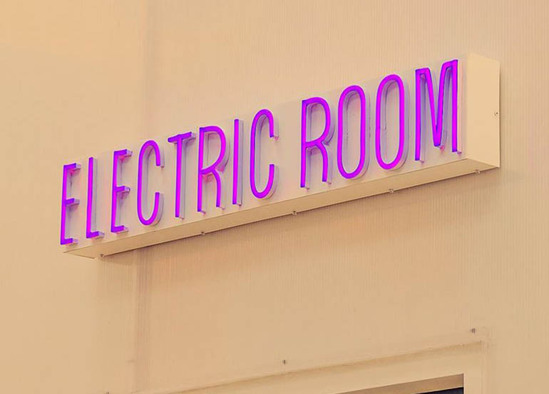 electric-studio-neon-sign