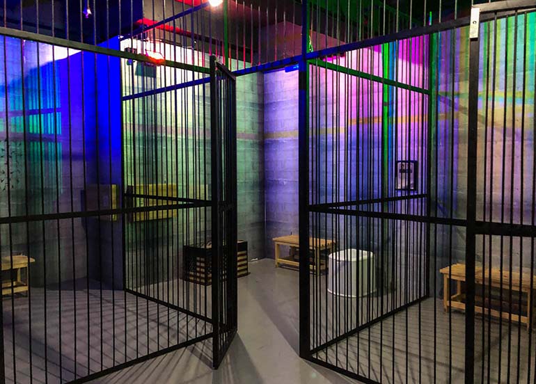 alcatraz-themed-escape-room