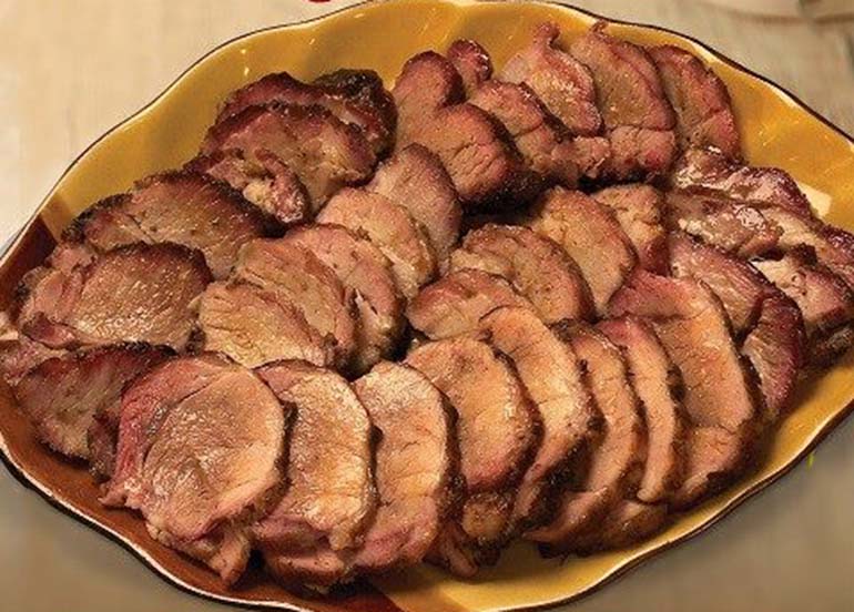 Where to Find The Best Pugon Roasted Asado in Manila