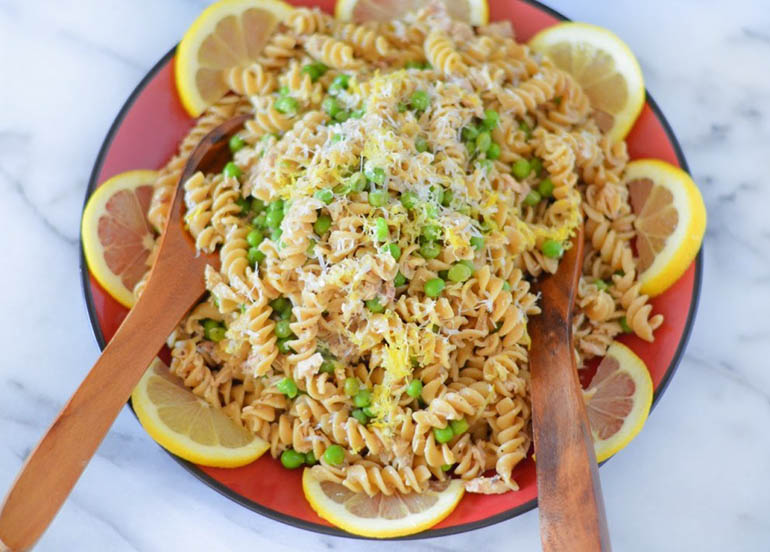 tuna-pasta-with-garlic-and-lemon