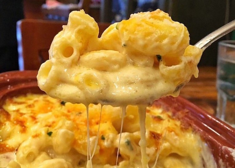 mama lou's mac and cheese