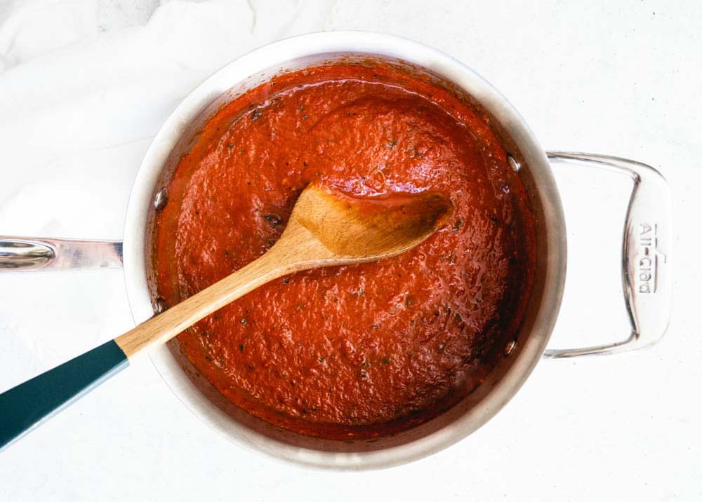 homemade-marinara-sauce