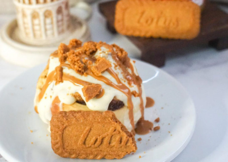 Rollin' Biscoff Cookie Roll