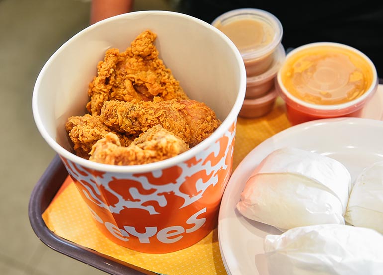 Popeyes bucket of chicken