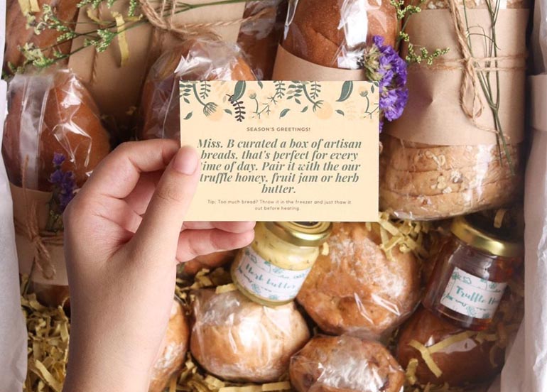 christmas bread box