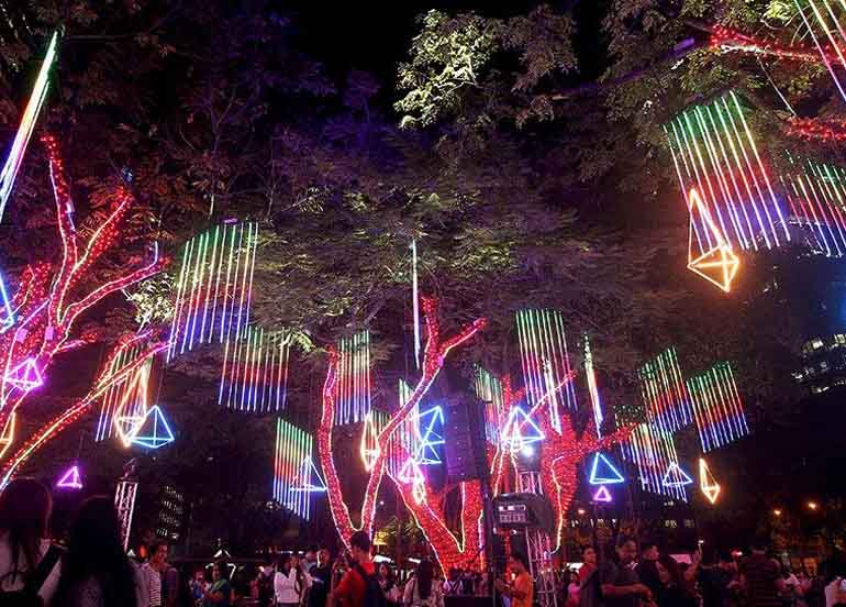 ayala makati lights and sound show