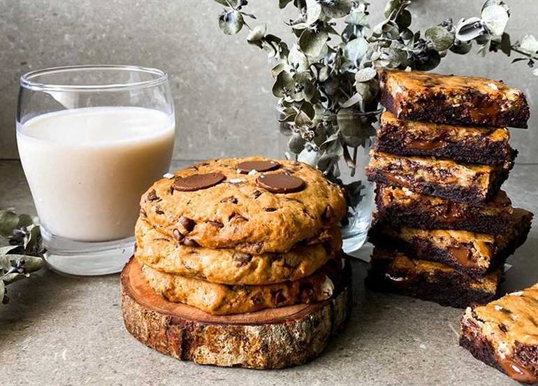 earth desserts cookies and brownies