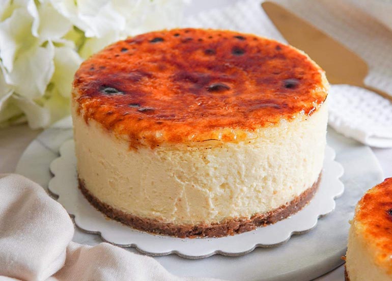Creme Brulee Cheesecake from Michikko