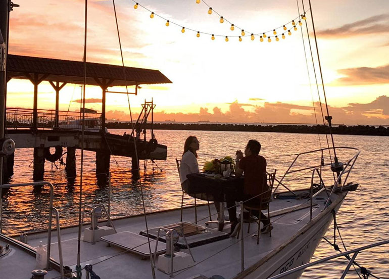 gallo-yacht-charter-romantic-date-ideas