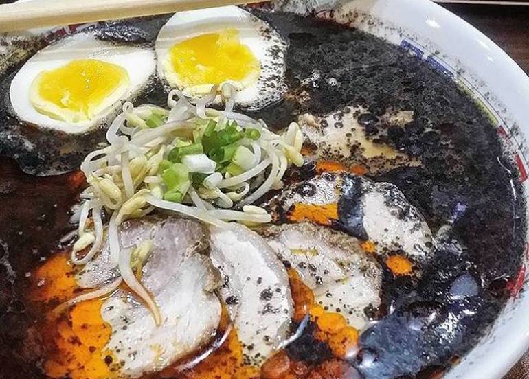 Spicy Black Tantanmen Mensakaba Geishu