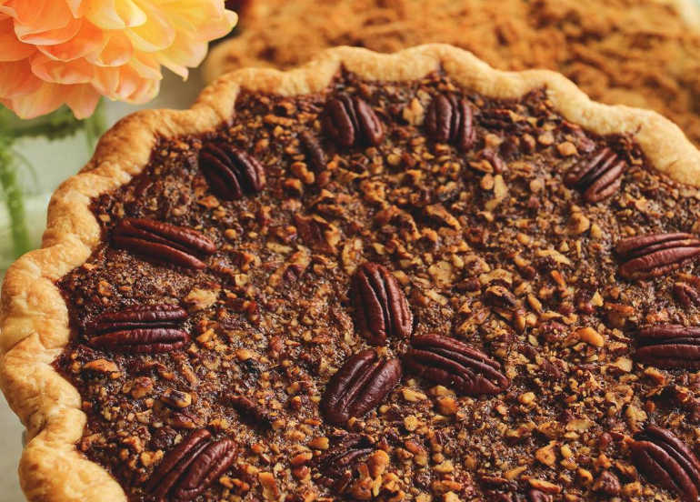 M Bakery PH pecan pie