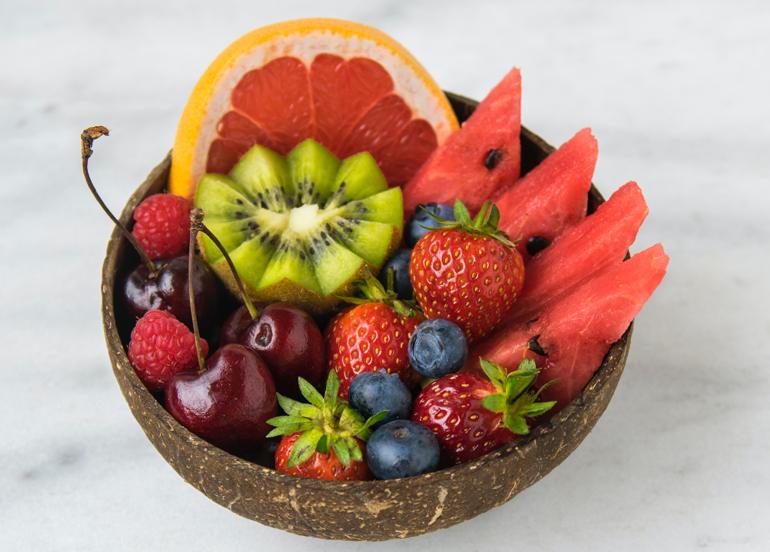 bowl of fruits