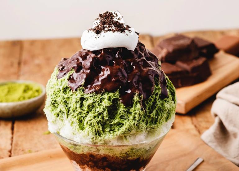 Shari Shari Kakigori House Matcha Bingsu