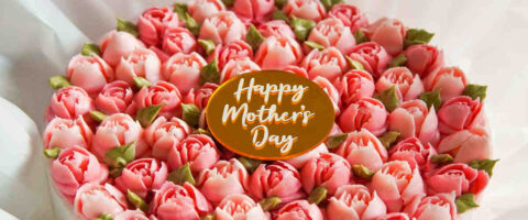 Mother’s Day Cakes and Promos To Make Mom Feel Like a Queen