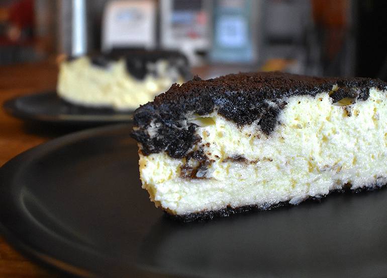 Frankie's Oreo Cheesecake