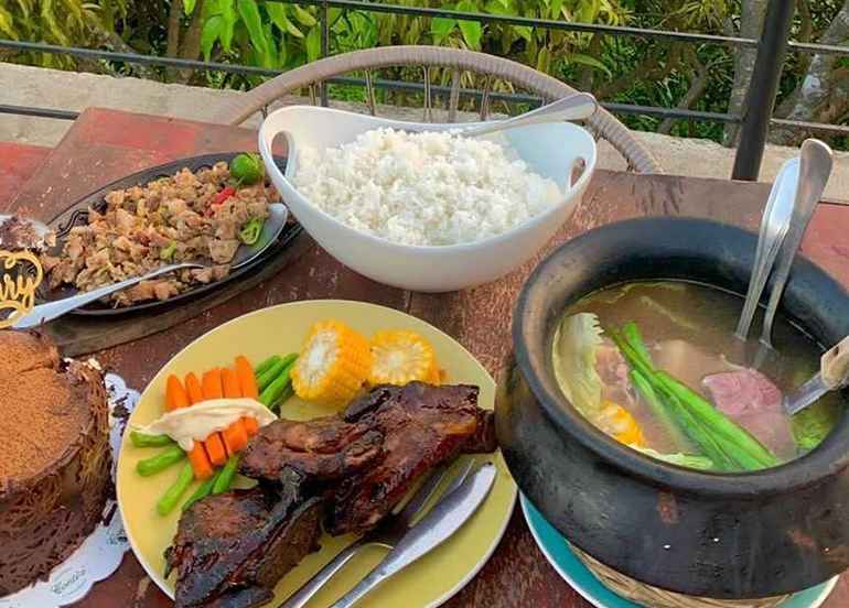 Cabanas Tagaytay Food