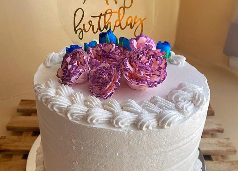 Sweet Bunch Cakery Birthday Cake