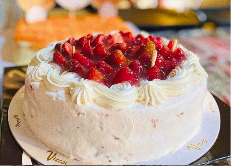 vizco's strawberry shortcake