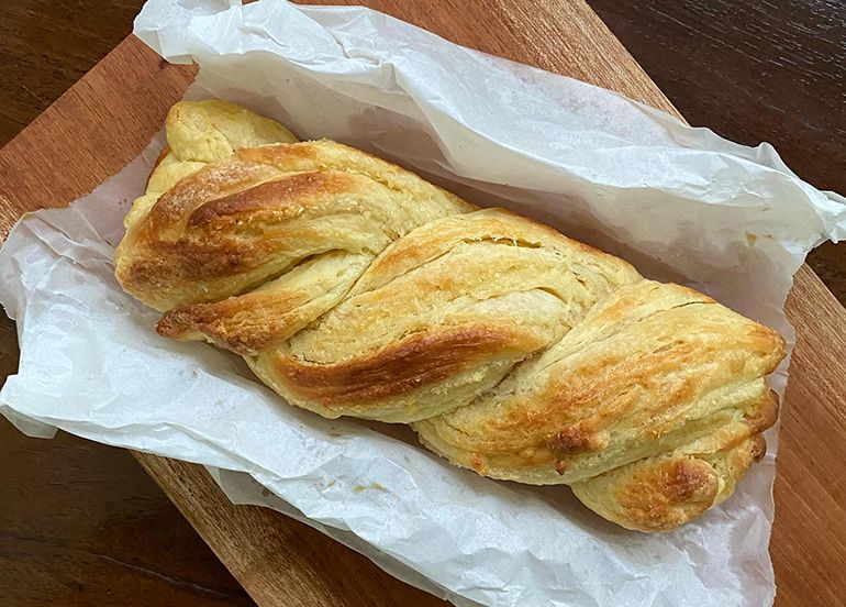 Mantikilya Coconut Brioche FeuilletÃ©e