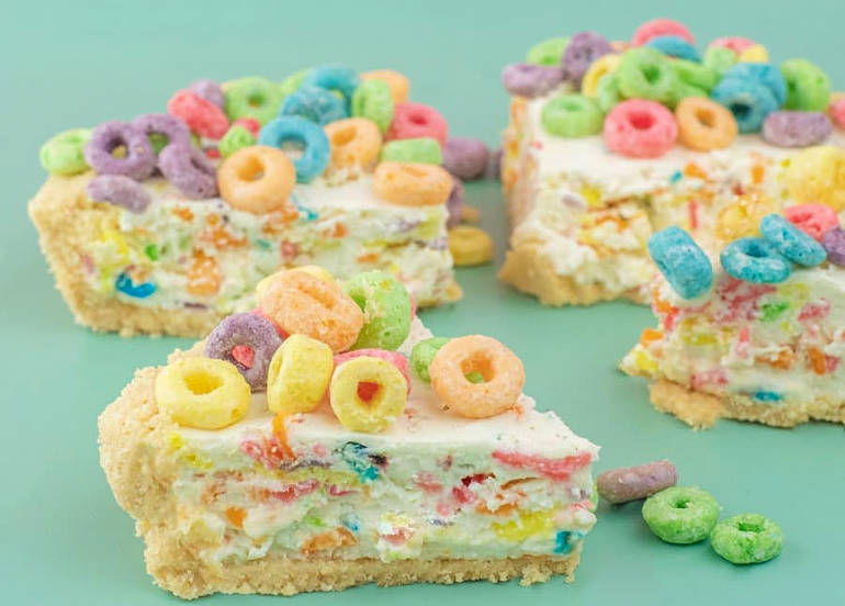 cereal cheesecake pie