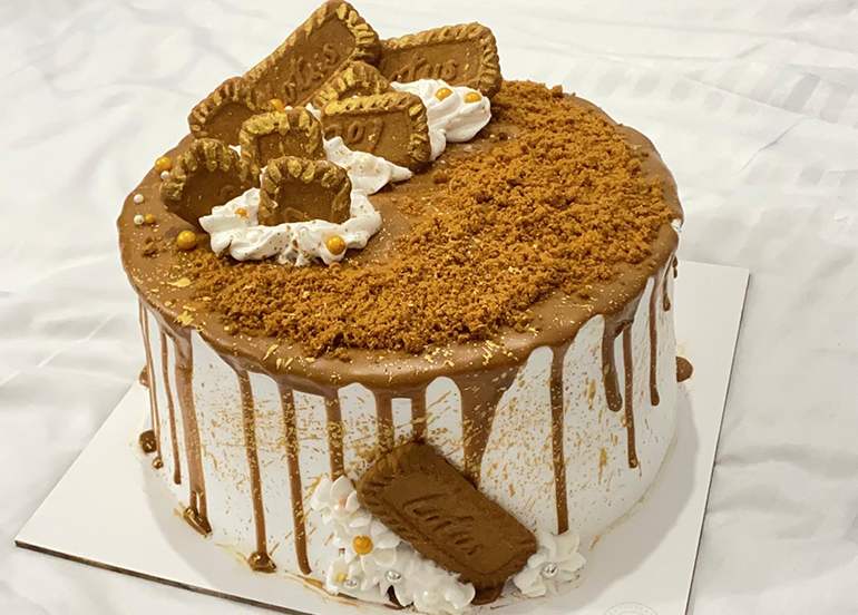 Le Joie Patisserie Lotus Biscoff Drip Cake