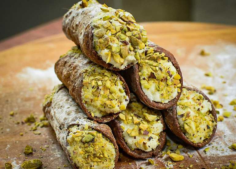 Extra Virgin Cannoli Pistachio