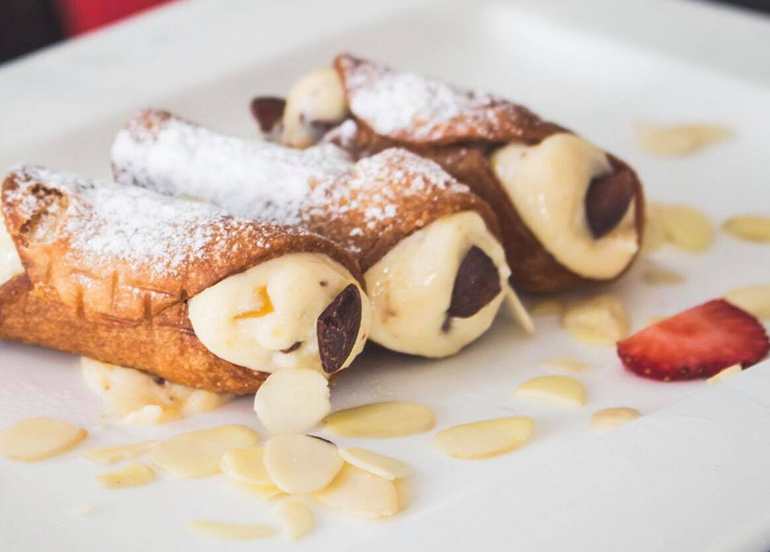 Salvatore Cuomo Cannoli