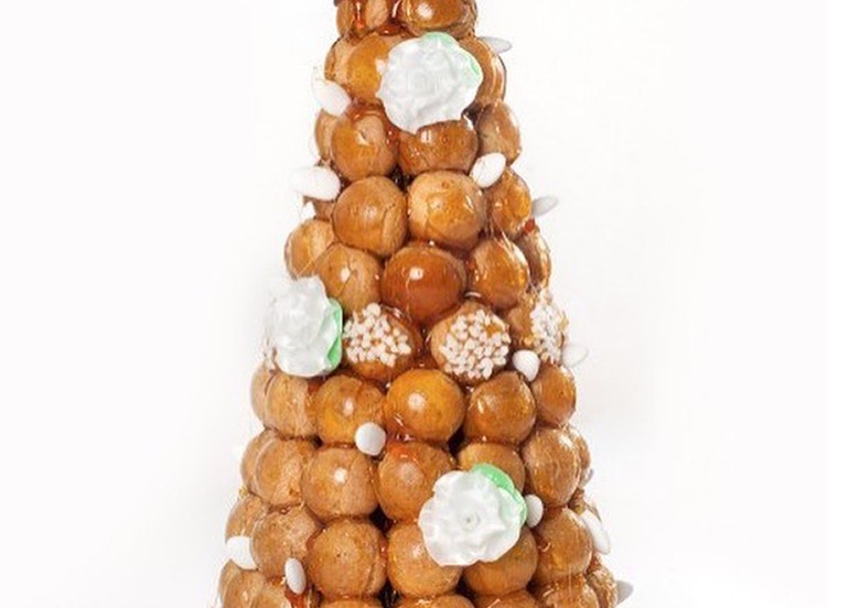 Dr. Bread Manila Croquembouche