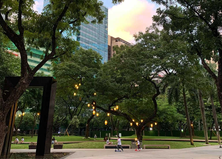 Ayala Triangle Gardens