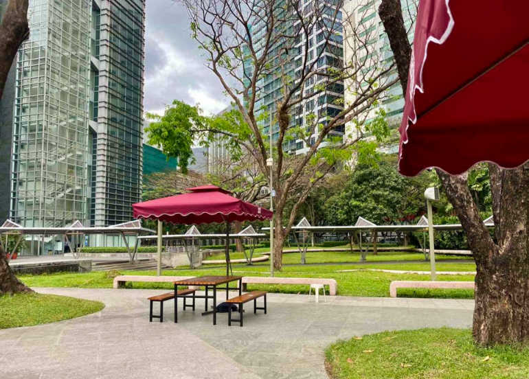 Ayala Triangle Gardens