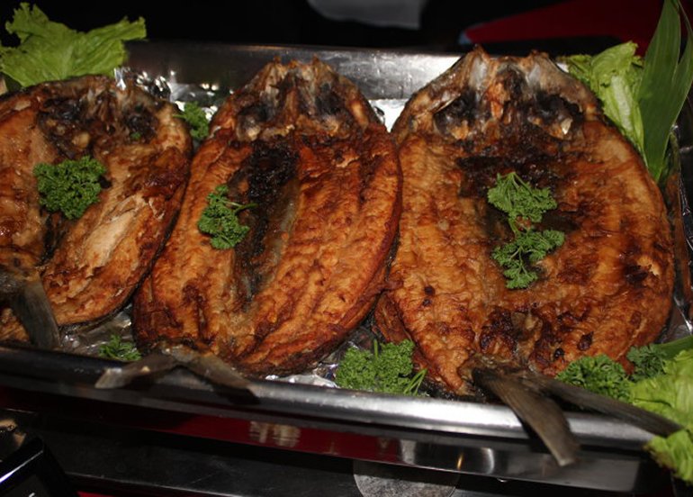 LZM Restaurant Boneless Bangus