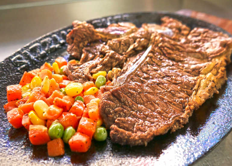 Sizzling Plate steak